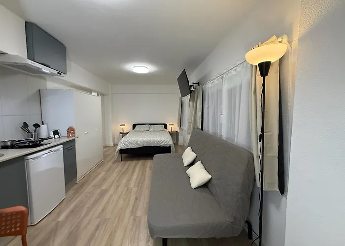 Estudios Areal 3* Vigo